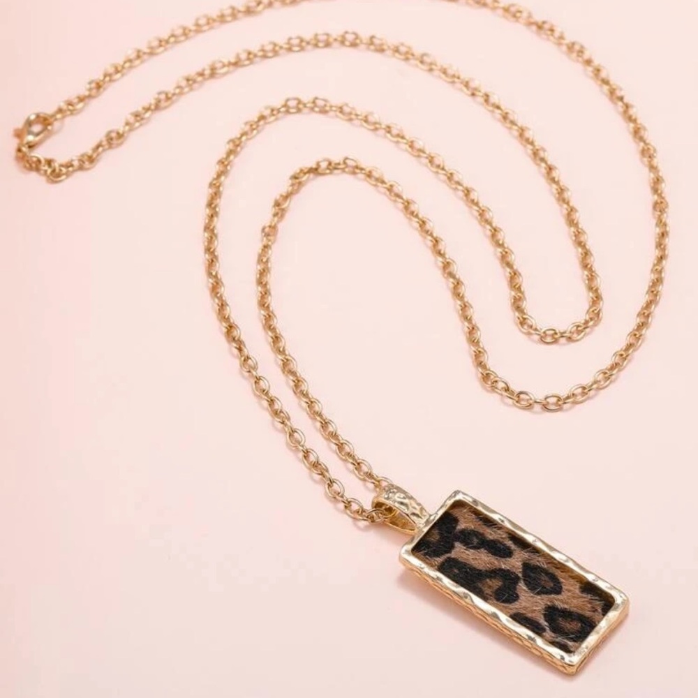 New leopard print pendant charm necklace - Picture 2 of 2